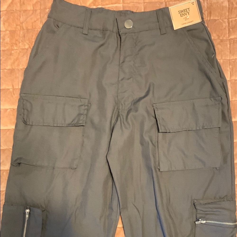 Women Gray Cargo Pants